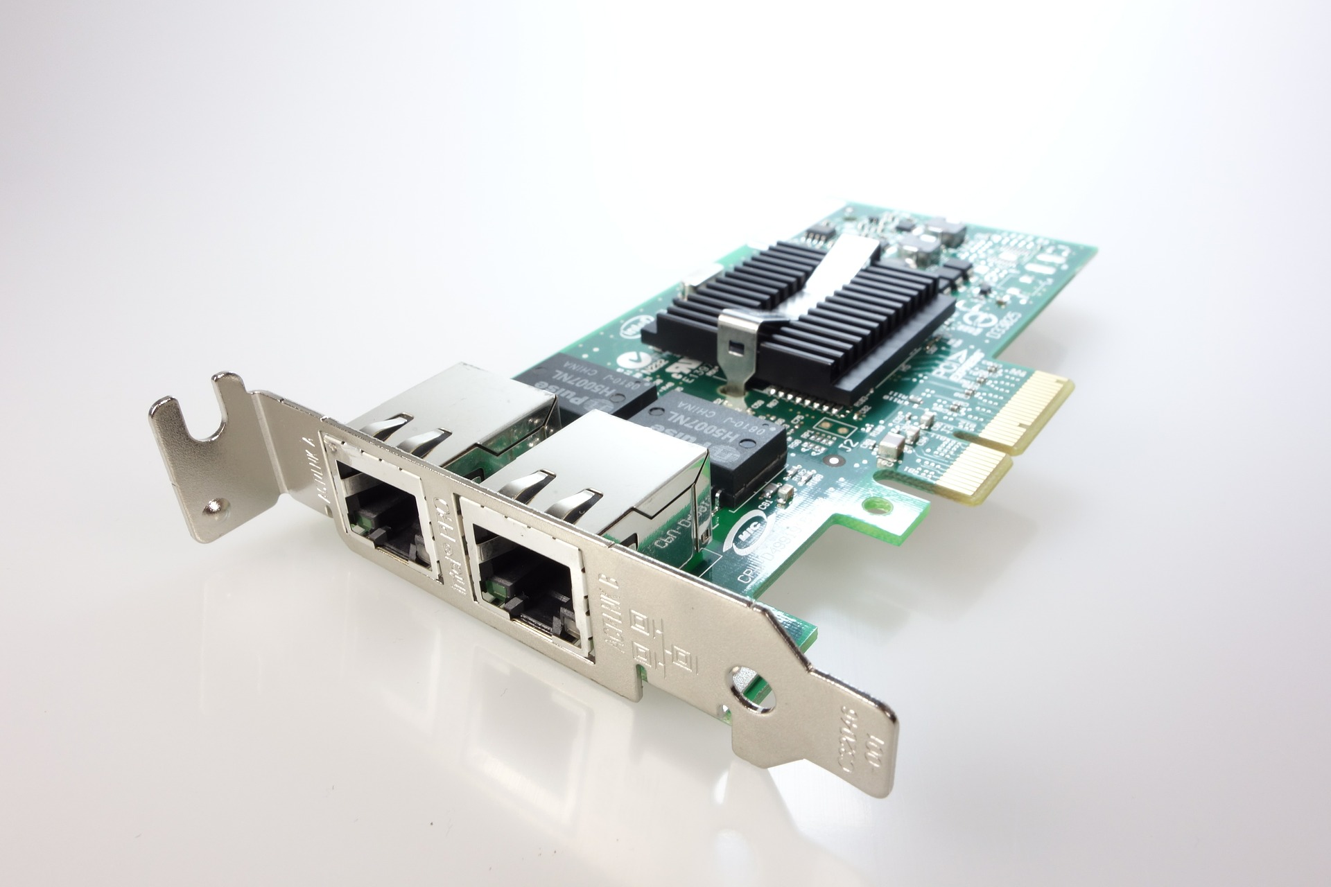 network-card-568043_1920 network-card-568043_1920